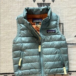 Patagonia infant toddler vest 12 months
